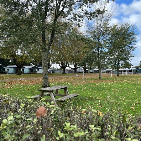 Cambridge Top 10 Holiday Park Eksteriør bilde